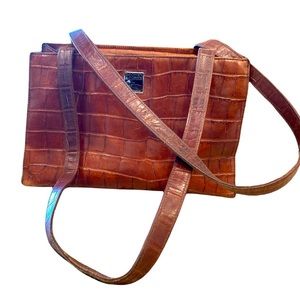 Dooney & Bourke shoulder bag